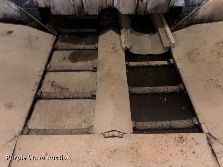 image for item EM5040 1967 Blaw Knox PF65 paver