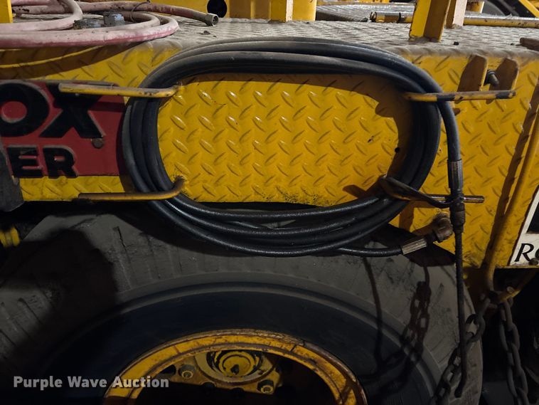 image for item EM5040 1967 Blaw Knox PF65 paver