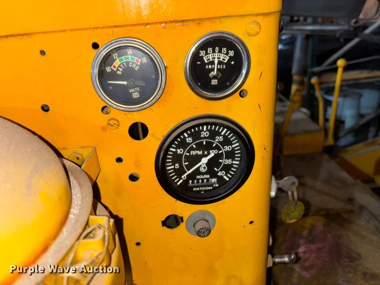 image for item EM5040 1967 Blaw Knox PF65 paver