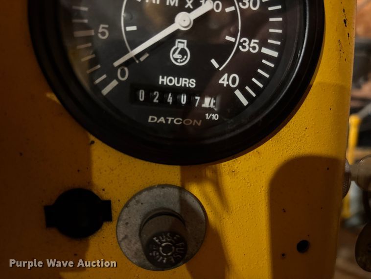 image for item EM5040 1967 Blaw Knox PF65 paver