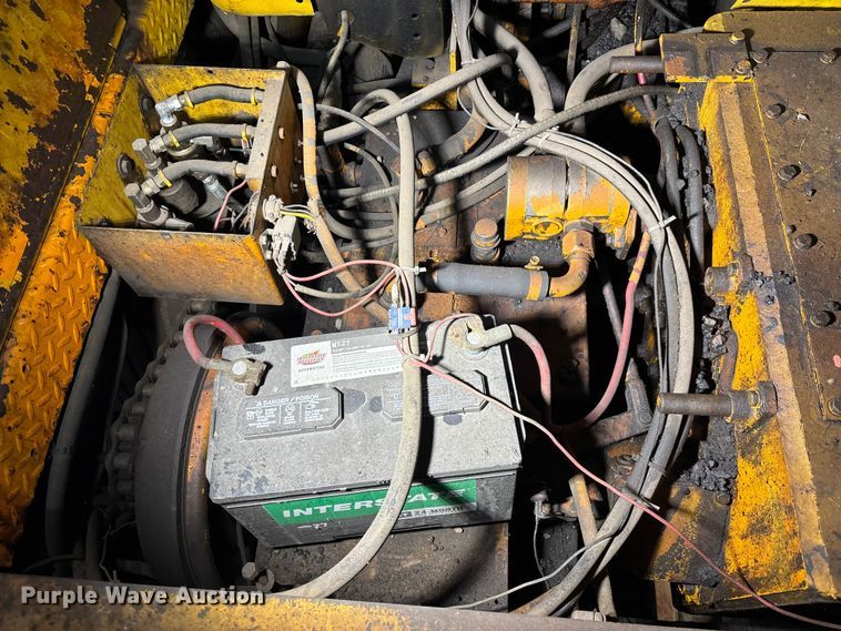 image for item EM5040 1967 Blaw Knox PF65 paver