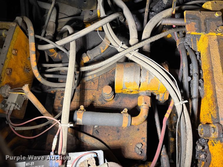 image for item EM5040 1967 Blaw Knox PF65 paver