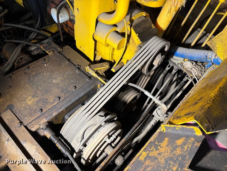 image for item EM5040 1967 Blaw Knox PF65 paver