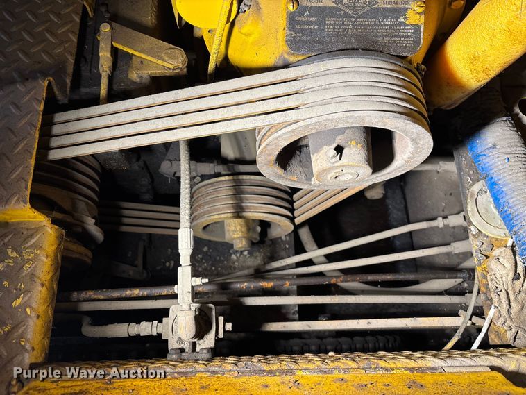 image for item EM5040 1967 Blaw Knox PF65 paver