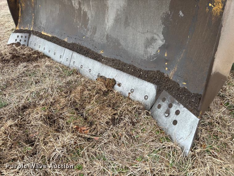 image for item EM5044 2000 Caterpillar D6R XL dozer