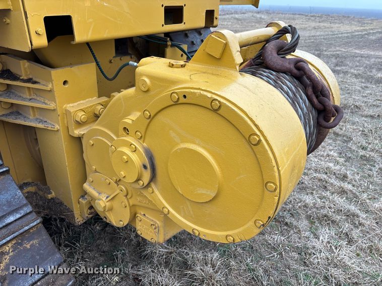 image for item EM5044 2000 Caterpillar D6R XL dozer