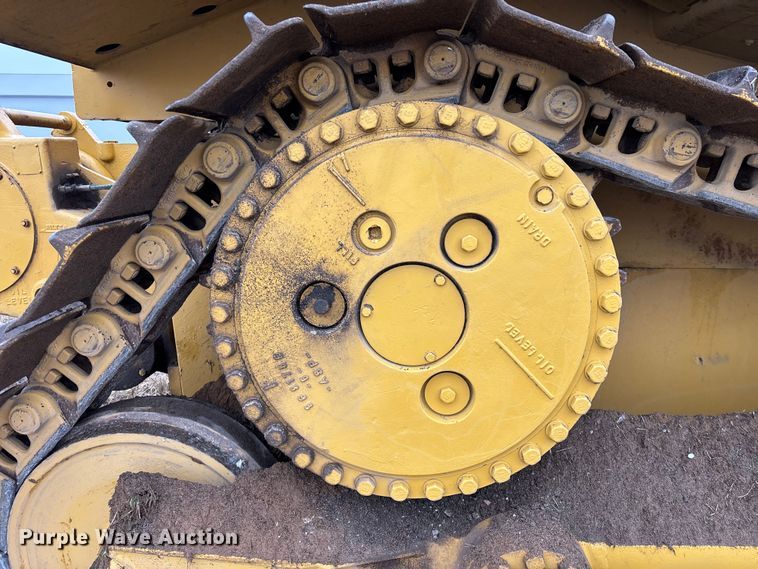 image for item EM5044 2000 Caterpillar D6R XL dozer