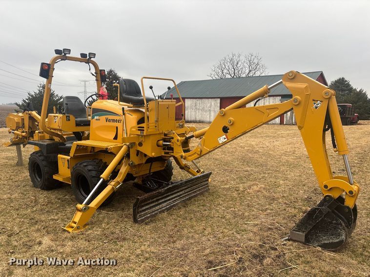 image for item EM5046 2005 Vermeer RT650 trencher