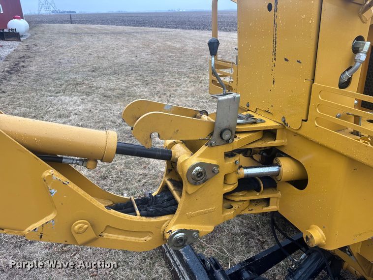 image for item EM5046 2005 Vermeer RT650 trencher