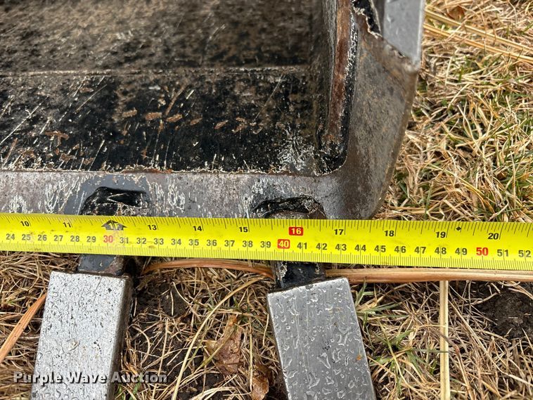 image for item EM5046 2005 Vermeer RT650 trencher