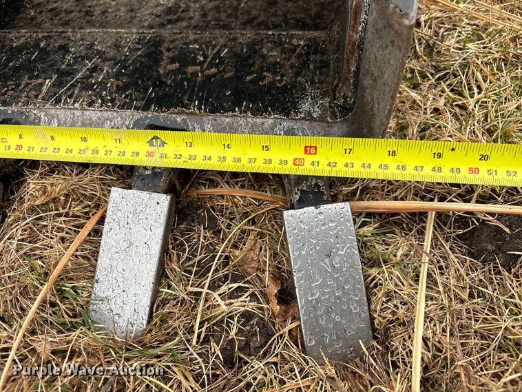 image for item EM5046 2005 Vermeer RT650 trencher