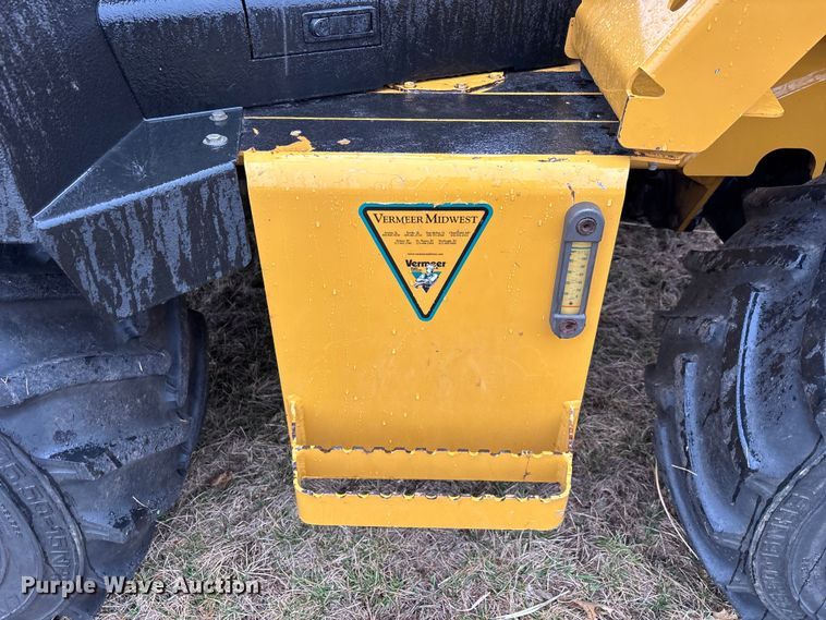 image for item EM5046 2005 Vermeer RT650 trencher