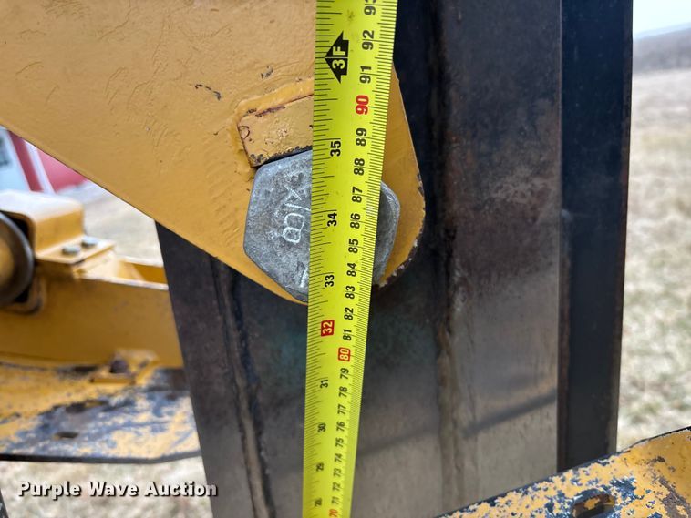 image for item EM5046 2005 Vermeer RT650 trencher