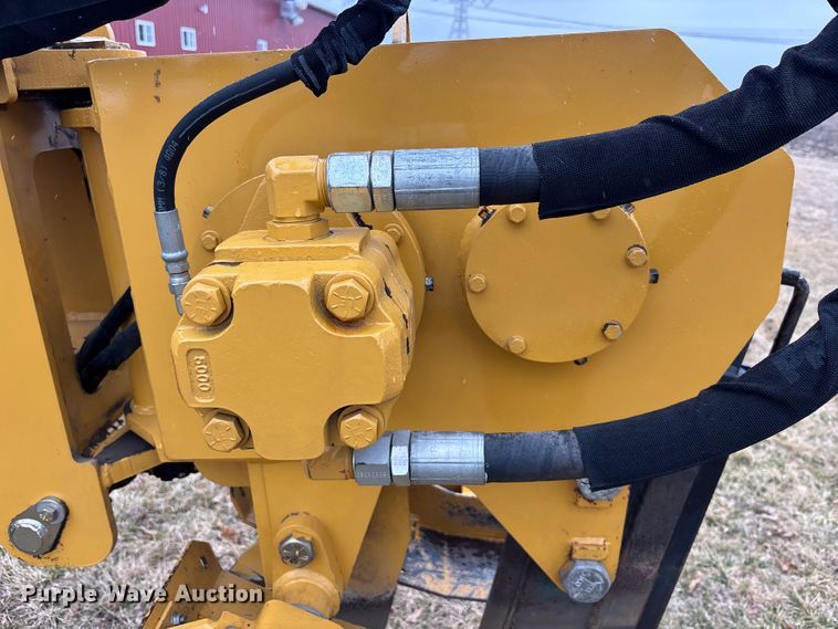 image for item EM5046 2005 Vermeer RT650 trencher