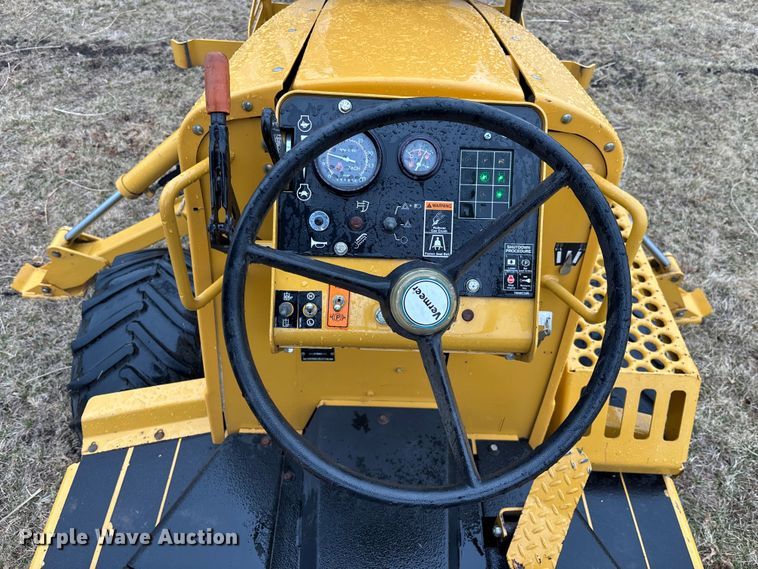 image for item EM5046 2005 Vermeer RT650 trencher