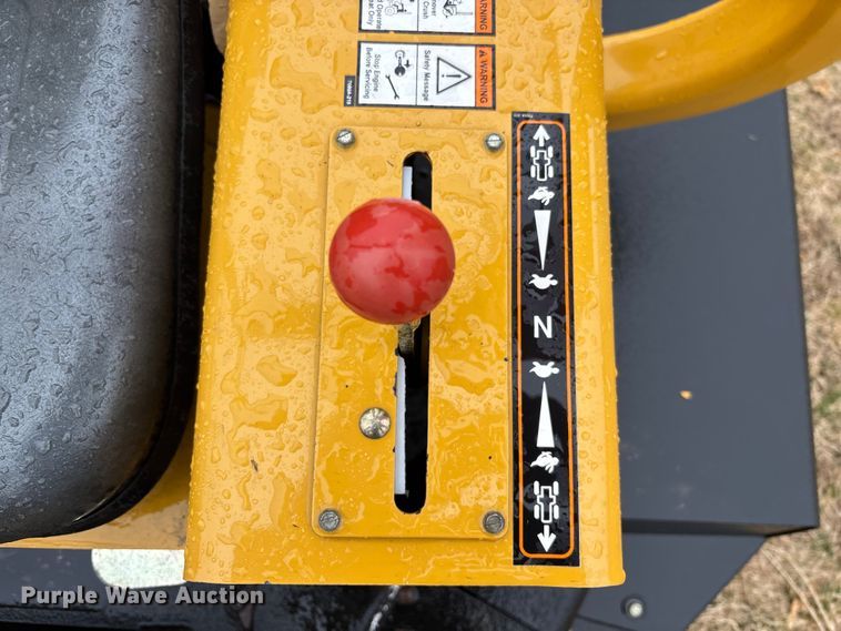 image for item EM5046 2005 Vermeer RT650 trencher