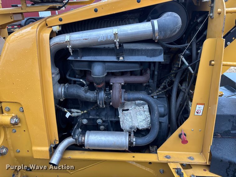 image for item EM5046 2005 Vermeer RT650 trencher