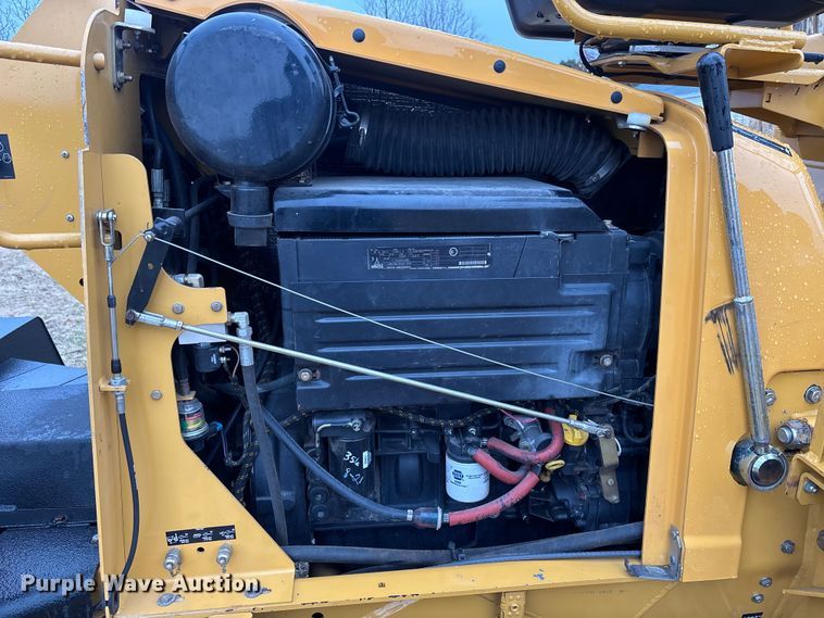 image for item EM5046 2005 Vermeer RT650 trencher