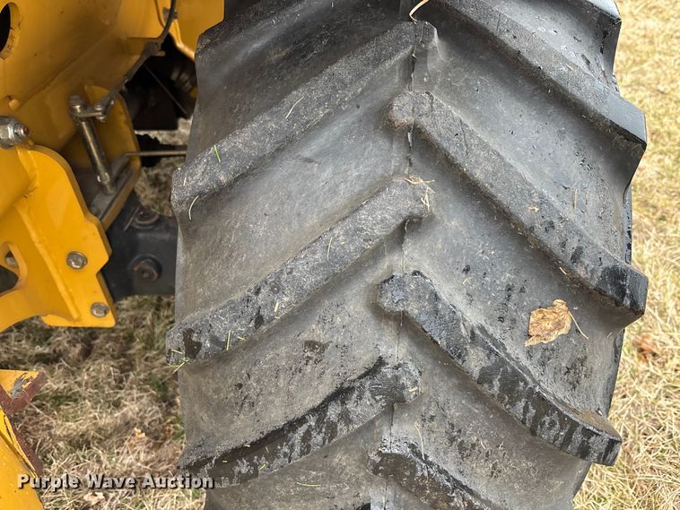 image for item EM5046 2005 Vermeer RT650 trencher