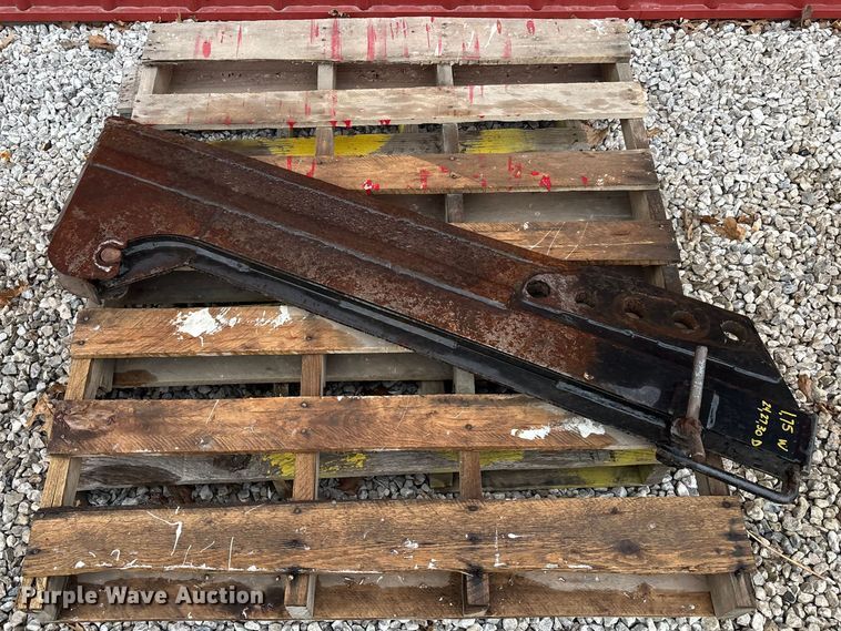 image for item EM5046 2005 Vermeer RT650 trencher