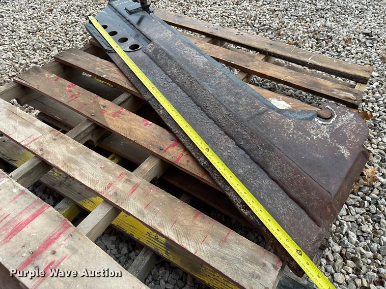 image for item EM5046 2005 Vermeer RT650 trencher