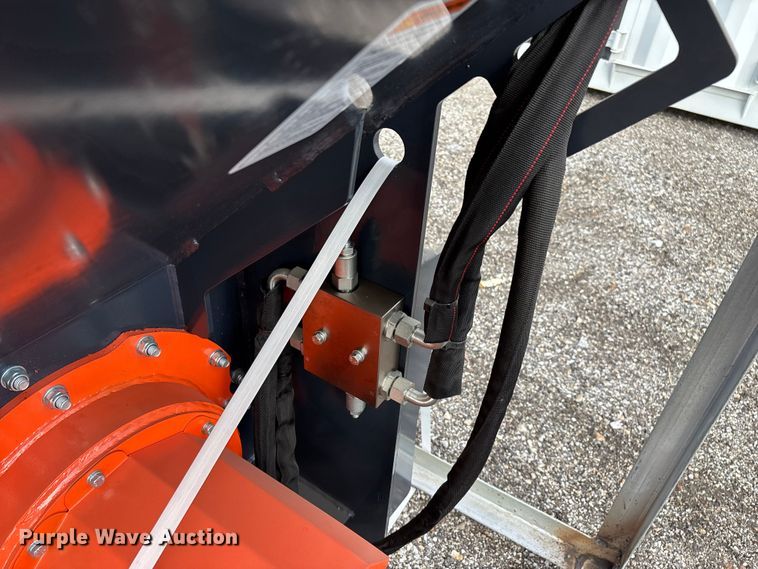 image for item EO4019 2025 WIG XN-PS01-72 skid steer material crusher