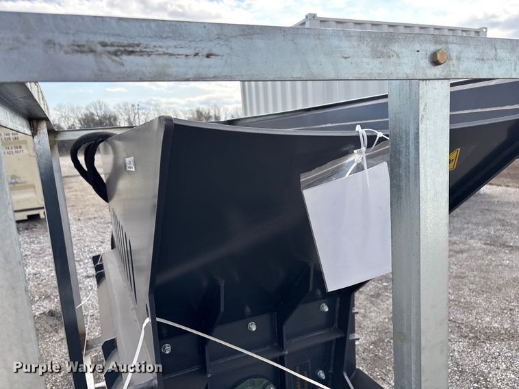 image for item EO4019 2025 WIG XN-PS01-72 skid steer material crusher