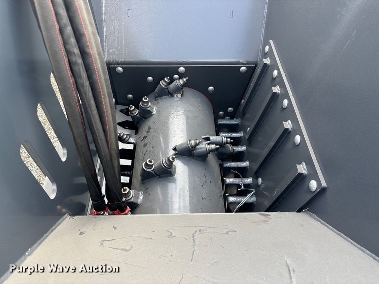 image for item EO4019 2025 WIG XN-PS01-72 skid steer material crusher