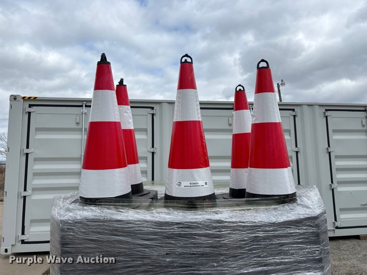 image for item EO4031 (250) IRANCH IRSTC traffic cones