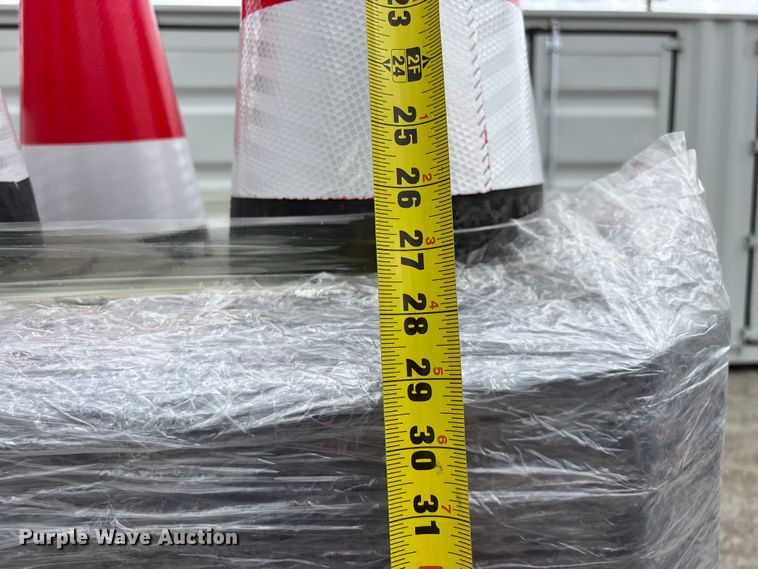 image for item EO4031 (250) IRANCH IRSTC traffic cones