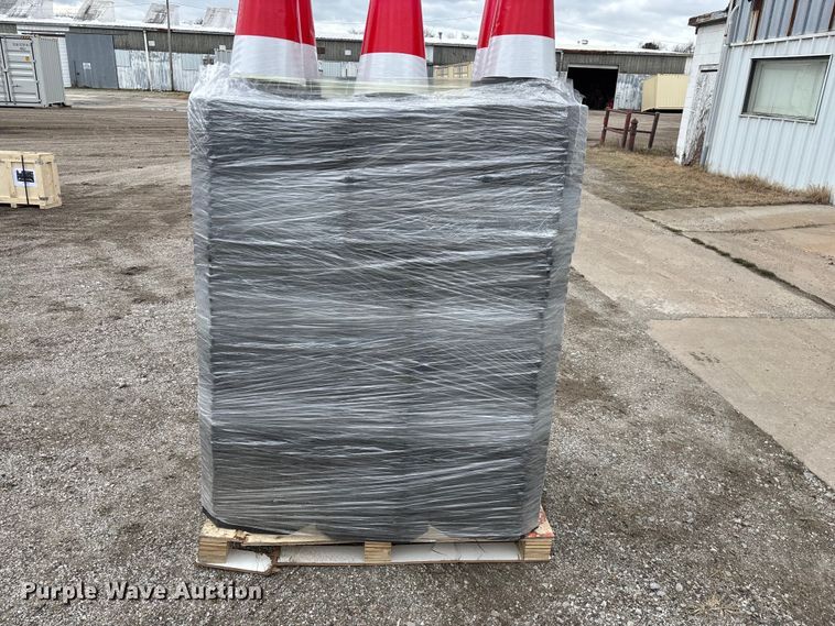 image for item EO4031 (250) IRANCH IRSTC traffic cones