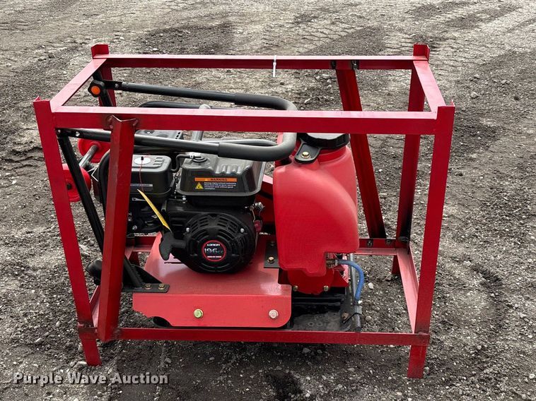 image for item EO4034 Starvox FCP90 plate compactor