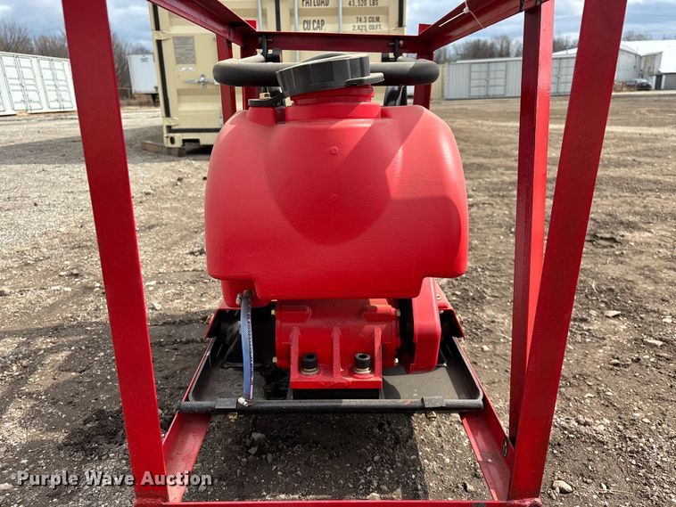 image for item EO4034 Starvox FCP90 plate compactor