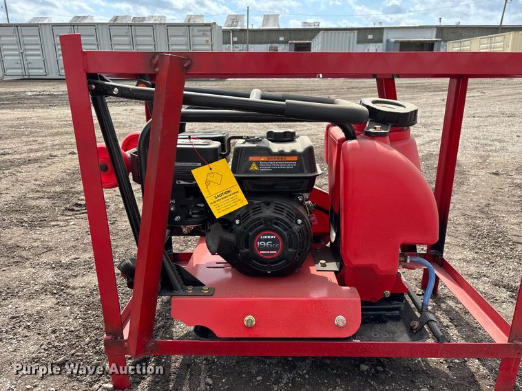 image for item EO4034 Starvox FCP90 plate compactor