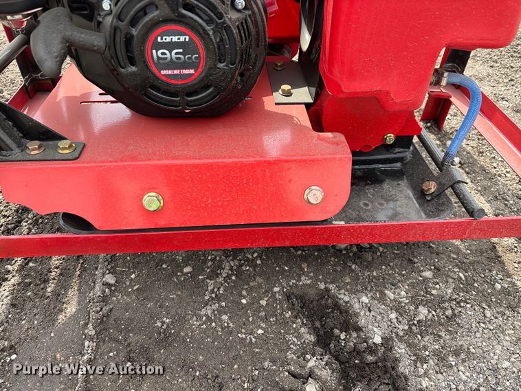 image for item EO4034 Starvox FCP90 plate compactor