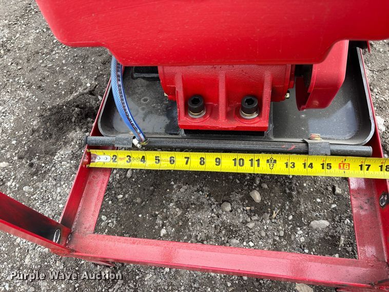 image for item EO4034 Starvox FCP90 plate compactor