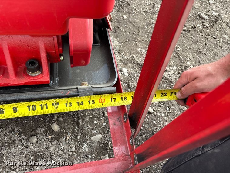 image for item EO4034 Starvox FCP90 plate compactor