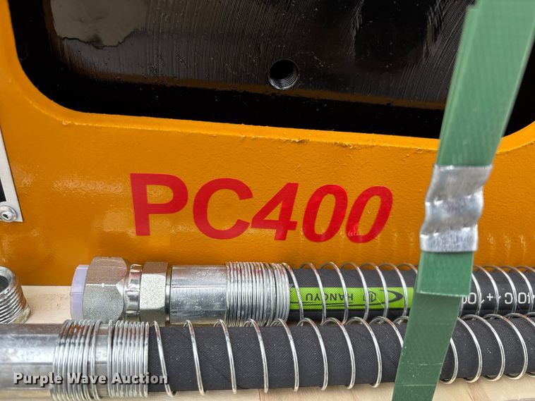 image for item EO4036 PC400 breaker