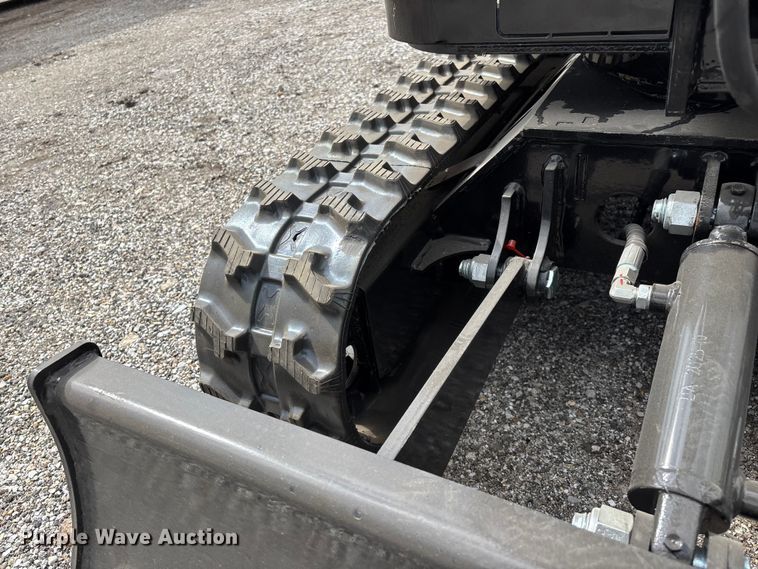 image for item EO4041 Future FT13 mini excavator