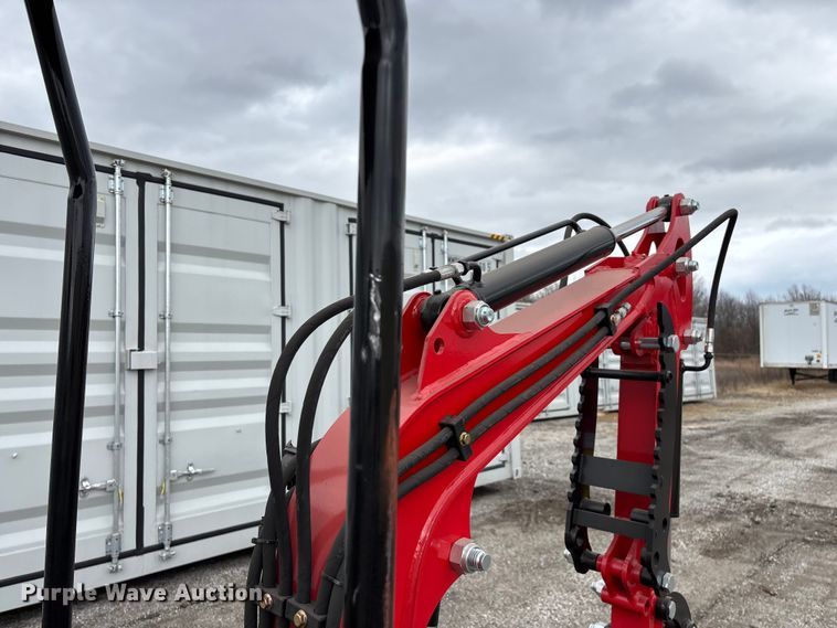 image for item EO4041 Future FT13 mini excavator