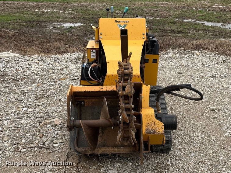 image for item EO4044 Vermeer RTX250 trencher