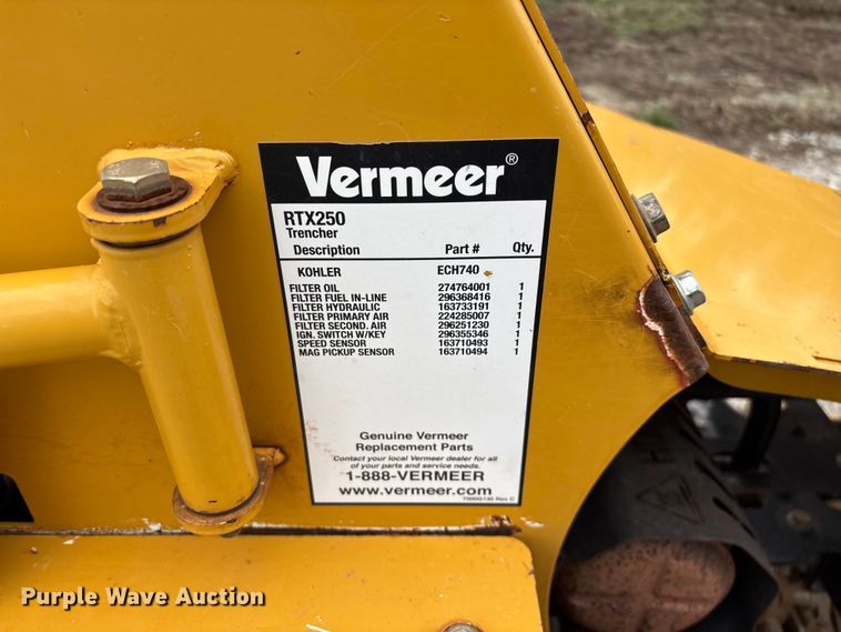 image for item EO4044 Vermeer RTX250 trencher