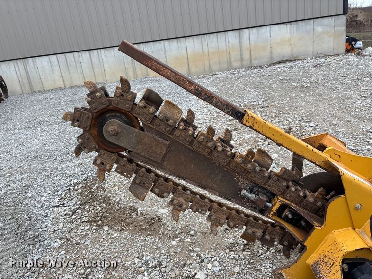 image for item EO4044 Vermeer RTX250 trencher