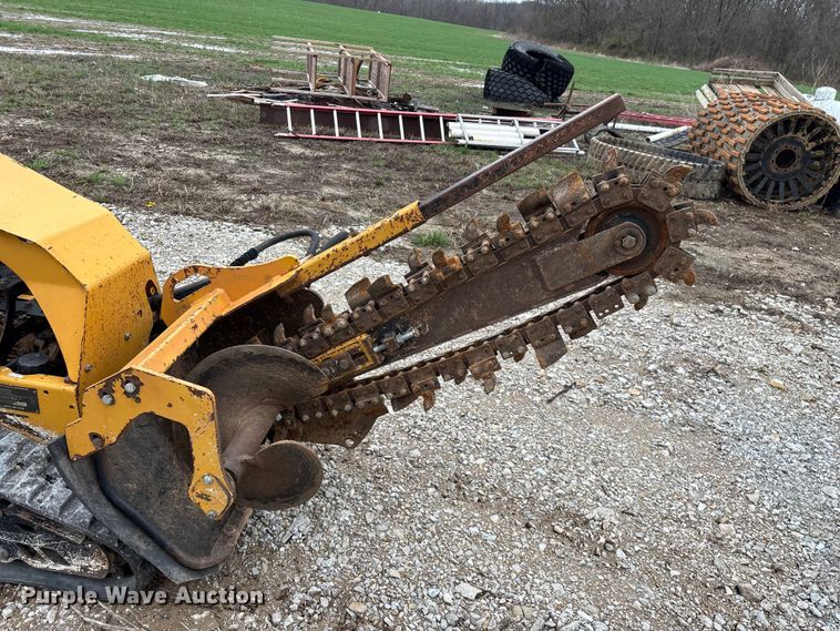image for item EO4044 Vermeer RTX250 trencher