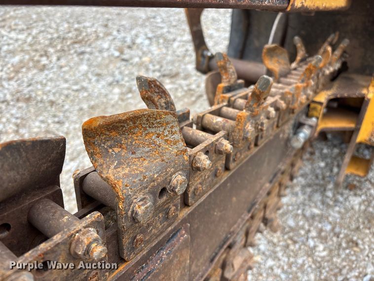 image for item EO4044 Vermeer RTX250 trencher