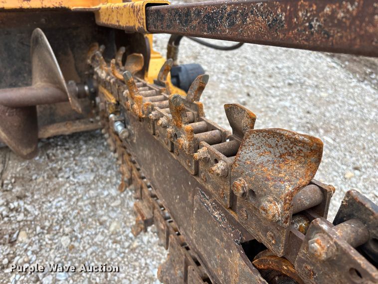 image for item EO4044 Vermeer RTX250 trencher