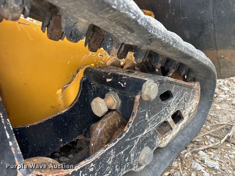 image for item EO4044 Vermeer RTX250 trencher