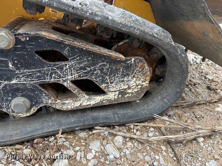 image for item EO4044 Vermeer RTX250 trencher