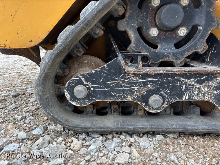 image for item EO4044 Vermeer RTX250 trencher