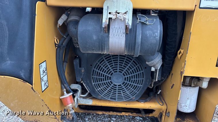 image for item EO4044 Vermeer RTX250 trencher